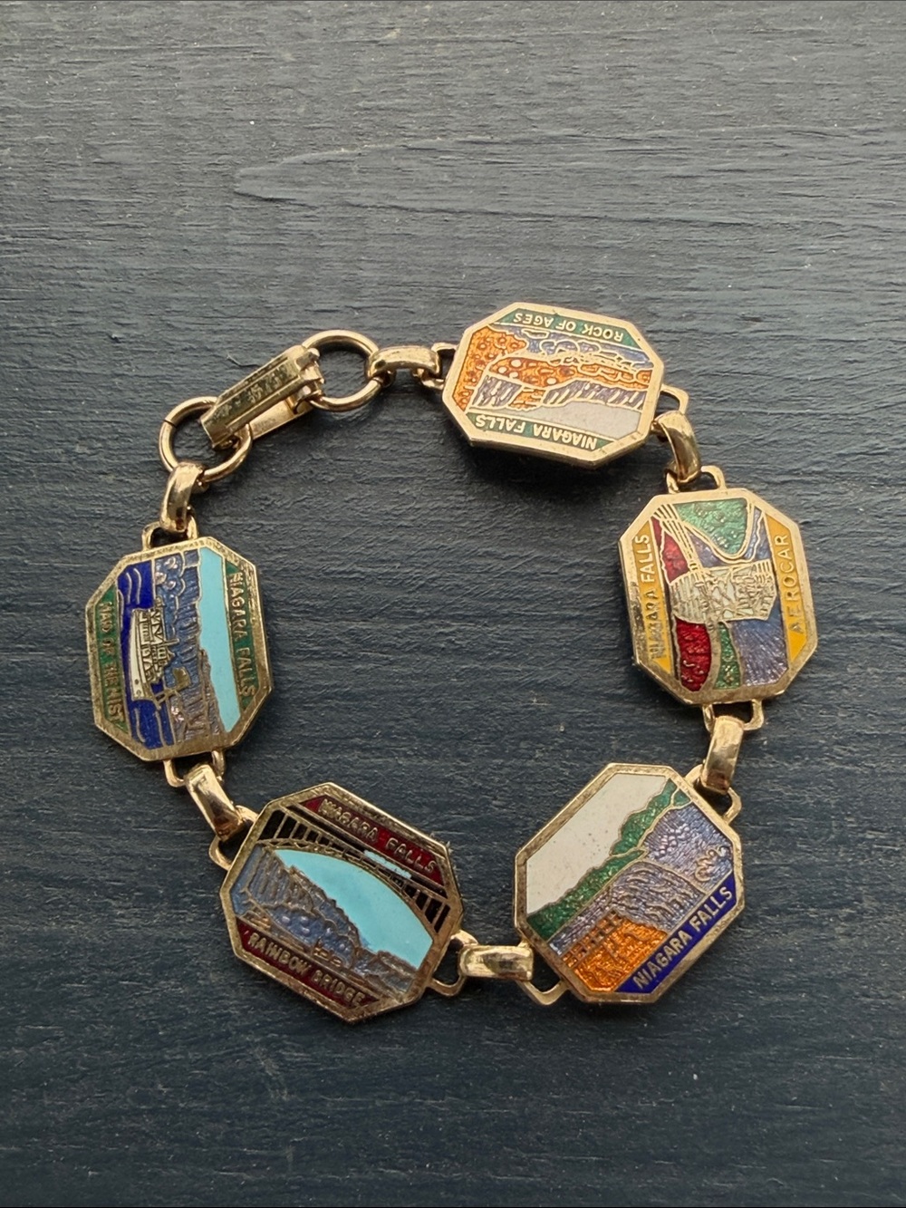 Vintage Niagara Falls Enamel Charm Bracelet Souvenir